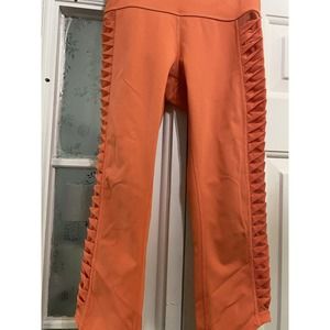 Lululemon meshed ruched Capri Leggings Womens 4 Coral